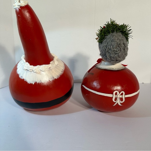 Vtg Santa & Mrs Claus Christmas Gourds Hand Made Signed Mary Susan 11.5” & 9” - Picture 7 of 11